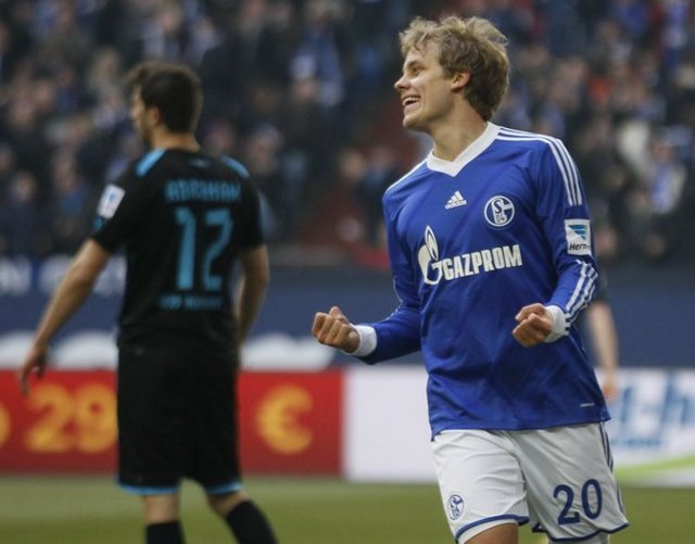 Teemu Pukki - Schalke'den Celtic'e -