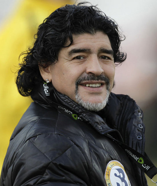 MARADONA: - "O benim değil, Tanrı'nın eliydi."