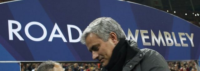 JOSE MOURİNHO: - "Normal şartlar altında Porto şampiyon olacaktır; anormal şartlar altında, Porto yine şampiyon olacaktır"