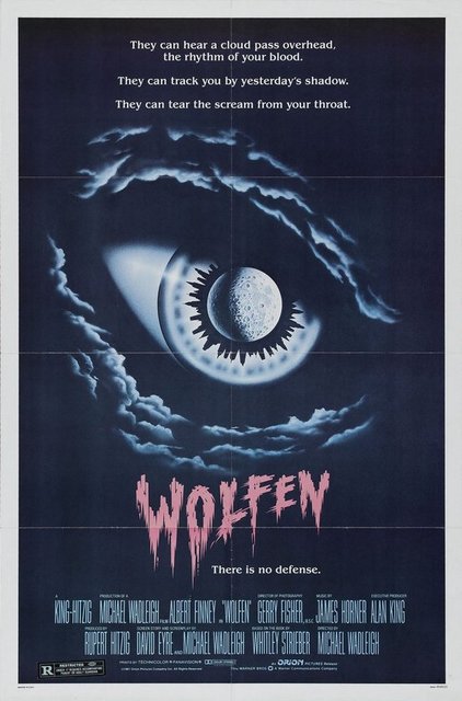 4-Wolfen (1981) Sinemada kurt adamların kökenini ilk kez Kızılderililer'e dayandırması veya 'canavar'ın bakış açısı planlarını anlatısının merkezine yerleştirmesiyle 'özel' olduğunu göstermişti. 1978 tarihli bir romandan uyarlanan "Wolfen", 'katil zanlısı'nı büyük oranda göstermeden onun 'pov'sini vermesiyle dikkat çekerken, Albert Finney'nin polis karakterini ve sinemaskop formatını öne çıkardı.