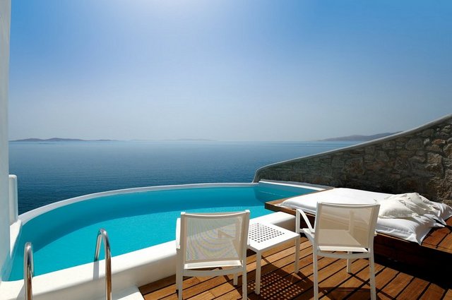 Cavo Tagoo Hotel, Yunanistan