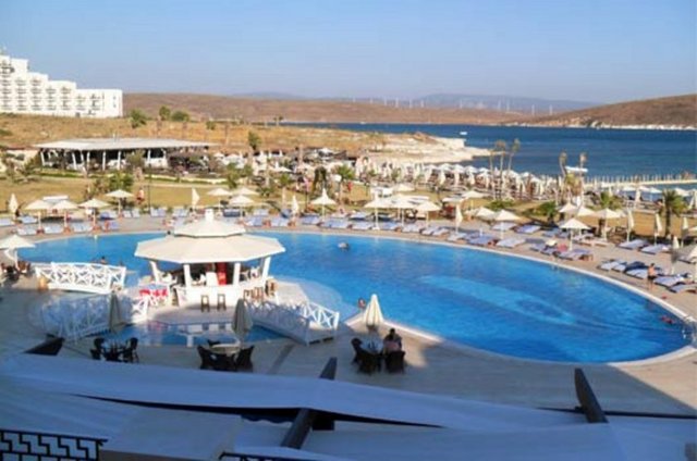 Masquarede (Alaçatı): 30 TL-Bir alkolsüz içecek