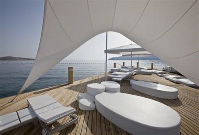 Kuum (Türkbükü): 125 TL harcamak zorunlu.