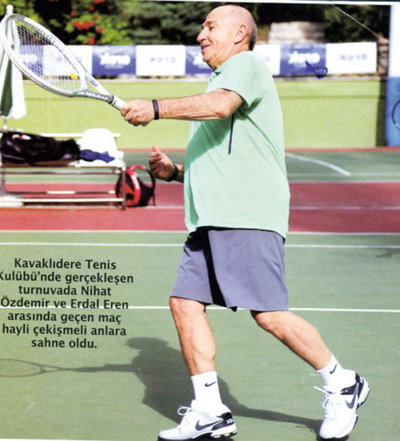 NİHAT ÖZDEMİR
