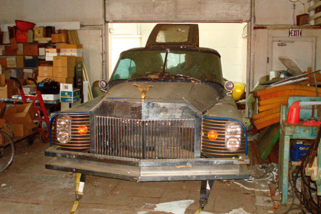 Aldığında işe yaramaz bir hurdaydı!1967 model sedan bir hurdayı çalışmaz bir halde alan Bruce Mohs isimli usta, modifiye mucizesi yarattı.