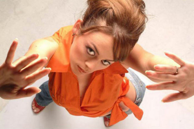 Demet Evgar - 1,63 cm  -  -