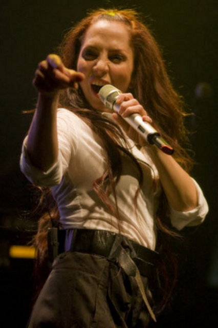 Sertab Erener - 1,55 cm