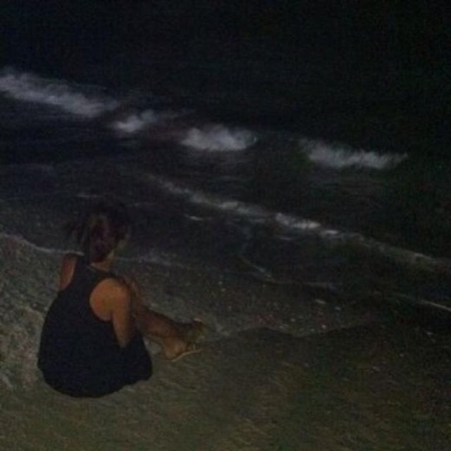 -  - ESRA EROL - Dalga sesi -  -