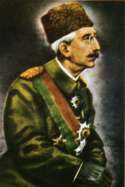 36. ve son Osmanlı padişahı. Vahdettin San-Remo'da 16 Mayıs 1926′da kalp krizinden öldü.
