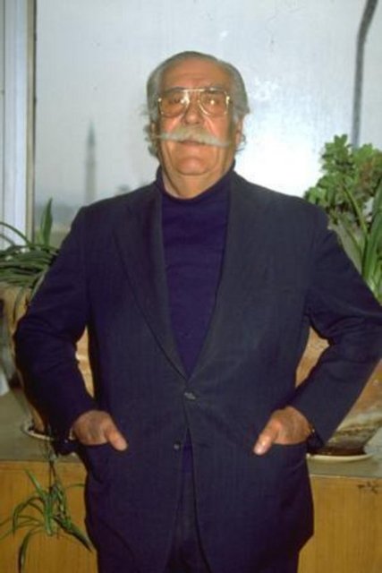 Türk sinemasında bir klasik olan oyuncu 82 yaşında 1993'te yaşamını yitirdi.