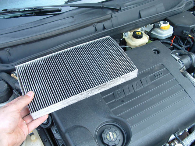 Dizel araçlarda yakıt filtresi mutlak süratle değiştirilmeli.