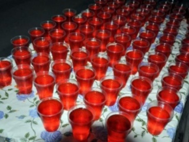 1573 yılında saray mutfak muhasebe defterlerinde sarayın helvahanesinde...