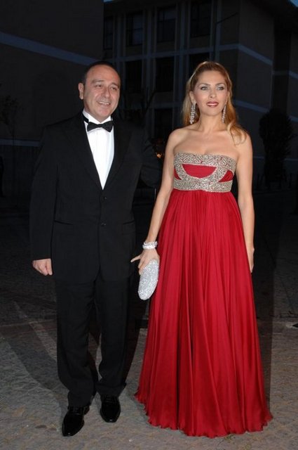 ARZU - ÖMER SABANCI
