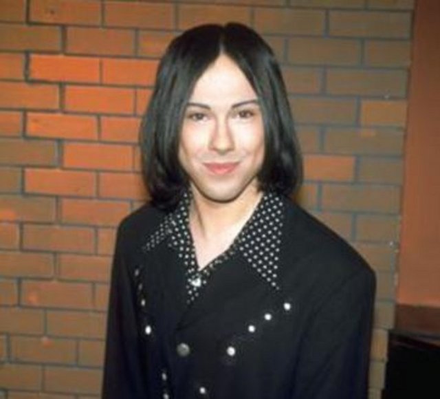 Ekranların en kıdemli VJ'lerinden biri de Bülent..