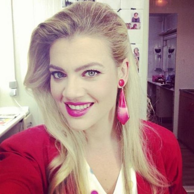 DERYA ŞENSOY - Gidiyorum ben