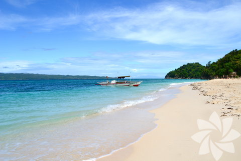 Puka plajı, Boracay, Filipinler