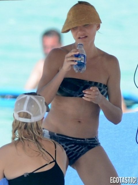 CAMERON DIAZ