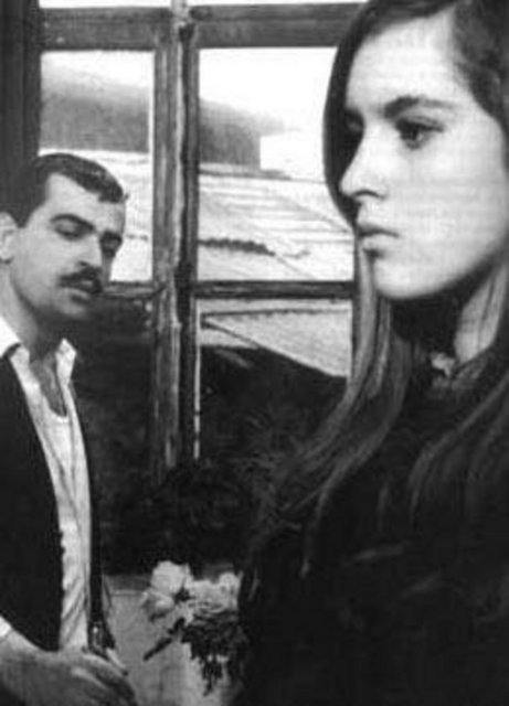 1969 Adana Altın Koza Film Festivali, 1970 Antalya Altın Portakal Film Festivali, 1991 Antalya Altın Portakal Film Festivali'nde en iyi yardımcı erkek oyuncu ödülünü kazandı. 1999 Antalya Altın Portakal Film Festivali'nde Yaşam Boyu Onur Ödülü'nün sahibi oldu.