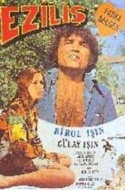 15 Mayıs 1944'te Mersin'de dünyaya gelen Işın'ın filmlere konu olacak bir yaşam öyküsü var. Küçük yaşta ailesini yitirince akrabalarının yanında kalan Işın sinemayla Adana'ya çekim için giden bir film ekibi sayesinde tanıştı. Gördüklerinen etkilenince film yıldızı olmak için 1958 yılında İstanbul'a geldi. Hem de yaya olarak. Henüz 15 yaşında olan Işın, soluğu Beyoğlu'nda bir otelde aldı. İstanbul'a gelişinin hemen ertesi gün bir film şirketinin kapısında bekleyip sete giden bir minibüse gizlice bindi. Bu deneyim onun sinemanın büyüsüne iyice kapılmasına yol açtı. 1968 yılında Türkiye'de ilk yerli fotoromanı yayınlayan Birol Işın, Elziliş ve Diriliş gibi filmleri yönetti.