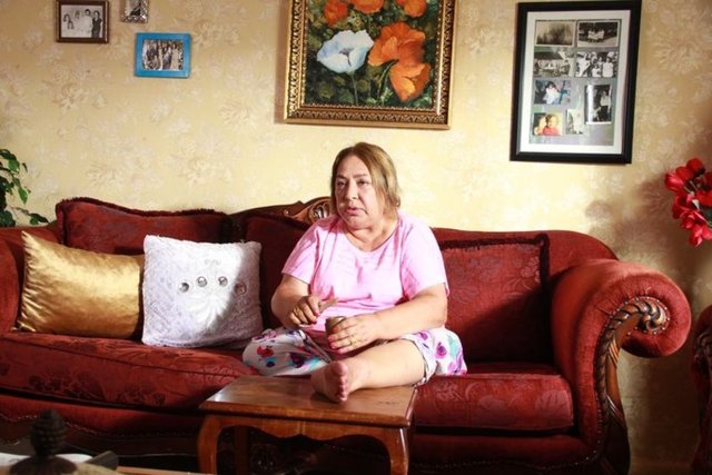 50'sinden sonra fenomen olan ünlü türkücü sır gibi sakladığı "tecavüz olayını" Beyaz Haber'e anlattı.