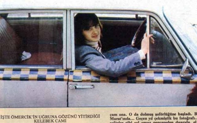 17 yaşındayken geçirdiği talihsiz bir kaza nedeniyle de sol gözünü. Kısacası onun için "film bitti". Sonra bir süre büfecilik, taksicilik yaptı.