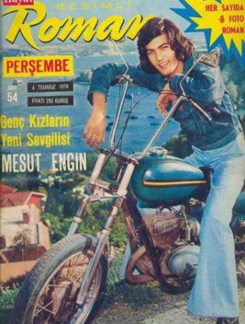 Mesut Engin Ses Dergisi'nin düzenlediği güzellik yarışmasında Kral seçilip Yeşilçam'a adım attı. O yıllarda tüm genç kızların hayallerini süslüyordu.