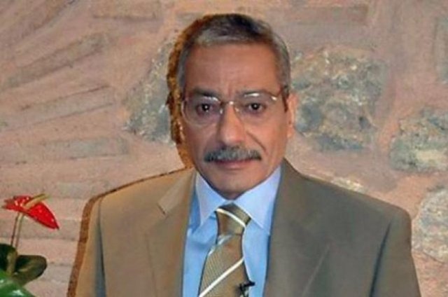 Evli ve 2 çocuk babası olmasına rağmen 3 aydır huzur evinde yaşayan ünlü spiker "Yaşamımın son 3 yılını yaşanmış saymıyorum" diyerek dert yandı.