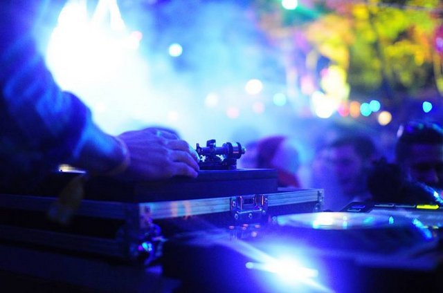 Buradan sonra insanlar özgür.