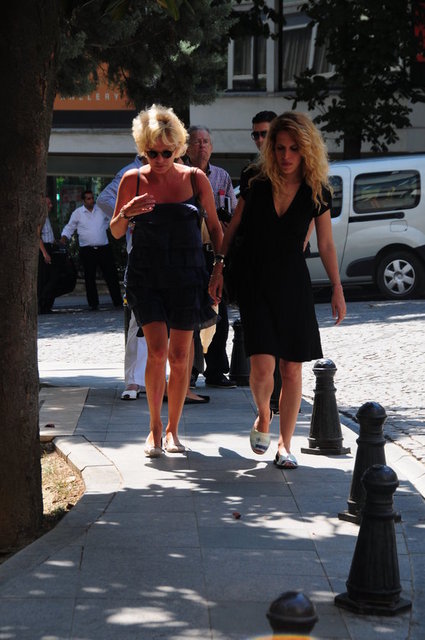 GÜLİZ ONURSAL, MERVE HASMAN
