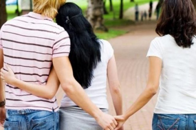 METRES: Evli bir erkekle nikâhsız yaşayan kadın, kapama, kapatma, zamazingo