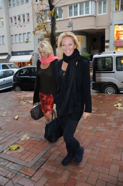 CANDAN KIRAMER, BETTINA MACHLER