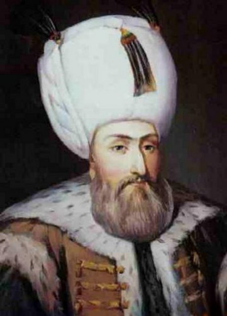 Ben ki sultanlar sultanı, hakanlar hakanı hükümdarlara taç veren Allah'ın yeryüzündeki gölgesi...