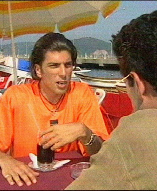 Torun, "Askere gitmeden önce ' Kurtlar Vadisi 'nde oynamak için teklif aldım ama kabul etmedim.