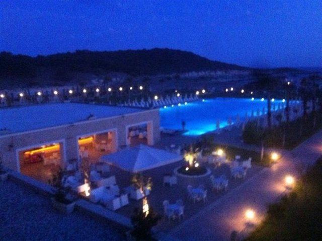 Bendeniz, restorasyonundan, konsept belirleme çalışmalarına kadar A'dan Z'ye her şeyi ile ilgilendiği, yenilenen Daidalos Butik Otel'de sezon içerisinde özel sürpriz isimleri de ağırlayacak.