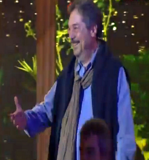 Beyazıt Öztürk'ün o günlere dair neler hissettiği sorusuna Sezerel, "O dönemin sanatçılarıyla birlikte aynı filmde rol almak büyük onur ve mutluluktu" dedi.