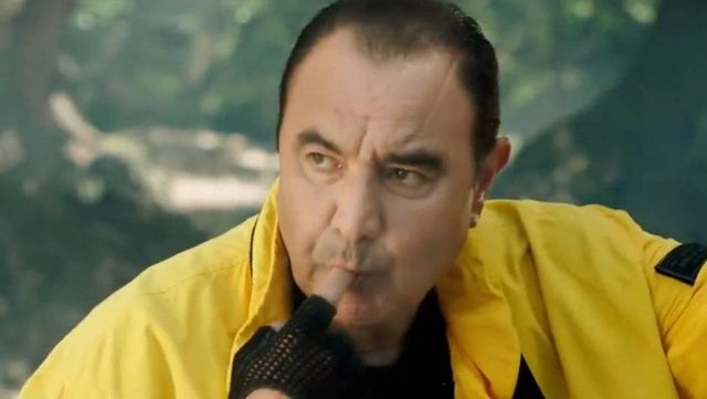 Yıllar önce yaptığı televizyon programıyla adından sıkça söz ettiren Sadettin Teksoy bir süredir ekranlardan uzaktı.