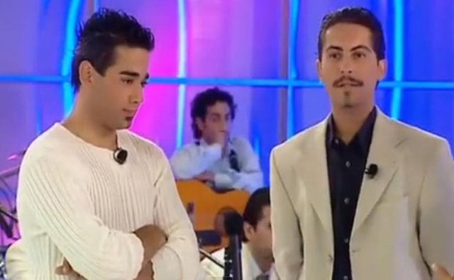 İki üniversite bitiren Eray, sessiz, sakin tavrı izleyicinin kısa sürede dikkatini çekti. Hatrı sayılır bir kitle, yarışmanın diğer favori ismi Melih'i tuttu. Bir grup ise 'Eray birinci olmalı' dedi, attığı sayısız SMS ile onu destekledi.