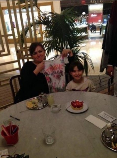 Ceyhan, şu sıralar Cey Yapım isimli şirketini yönetiyor.