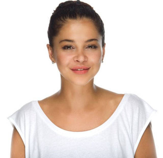 Yekenkülüğ, geçirdiği operasyonlar sonrası bambaşka bir görüntüye sahip oldu...