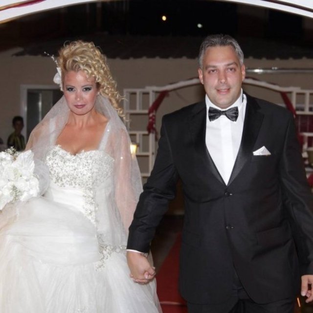 Cem Adler ve eşi Pınar Adler...