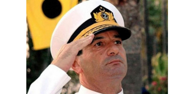 Donanma Komutanı: Kora. Veysel Kösele