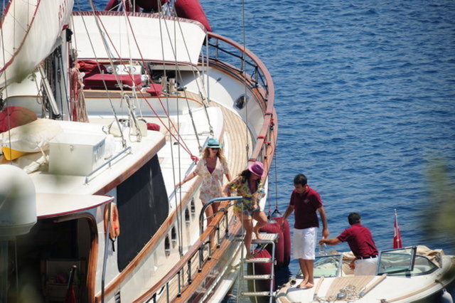 İPEK DEDEMAN