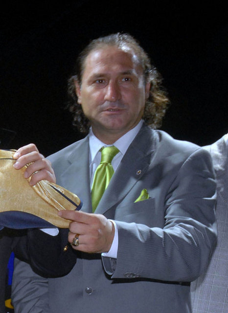 1979'da Fenerbahçe'nin yolunu tutan Selçuk Yula, 7 sene sarı-lacivertli formayı giydi.