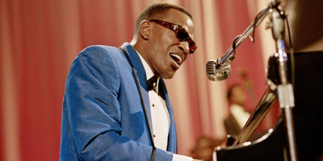 2005 - En İyi Erkek Oyuncu - Jamie Foxx (Ray)