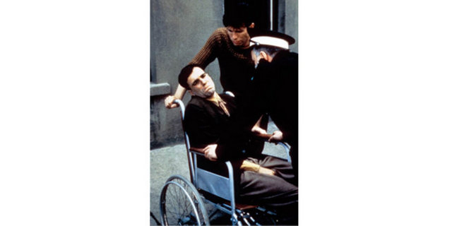 1990 - En İyi Erkek Oyuncu - Daniel Day-Lewis (My Left Foot)