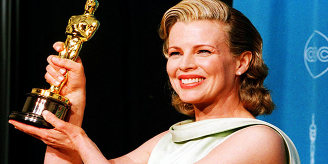 1998 - En İyi Yardımcı Kadın - Kim Basinger (L.A. Confidential)