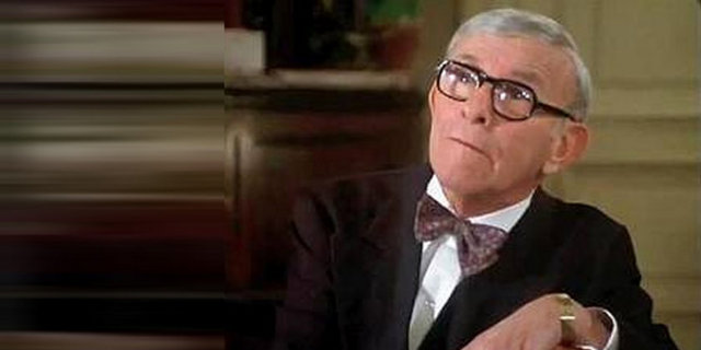 1976 - En İyi Yardımcı Erkek - George Burns (The Sunshine Boys)
