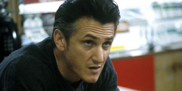 2004 - En İyi Erkek Oyuncu - Sean Penn (Mystic River)