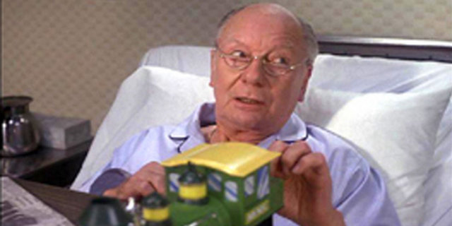 1982 - En İyi Yardımcı Erkek - John Gielgud (Arthur)