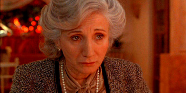 1988 - En İyi Yardımcı Kadın - Olympia Dukakis (Moonstruck)